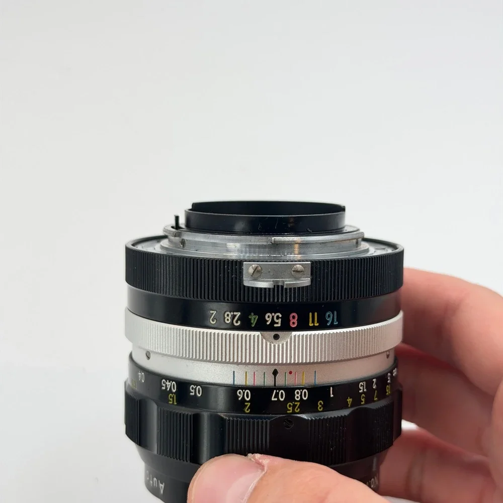 MINT Nippon Kogaku Nikkor-O Auto 35mm f2 Wide Angle Lens NON AI Nikon F Mount